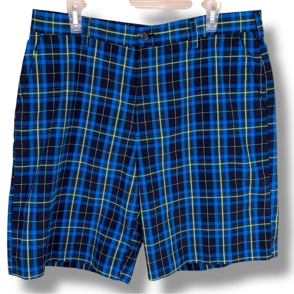 Size 36 IZOD Men’s Golf Shorts Blue Green Plaid Outdoor Skate Preppy
